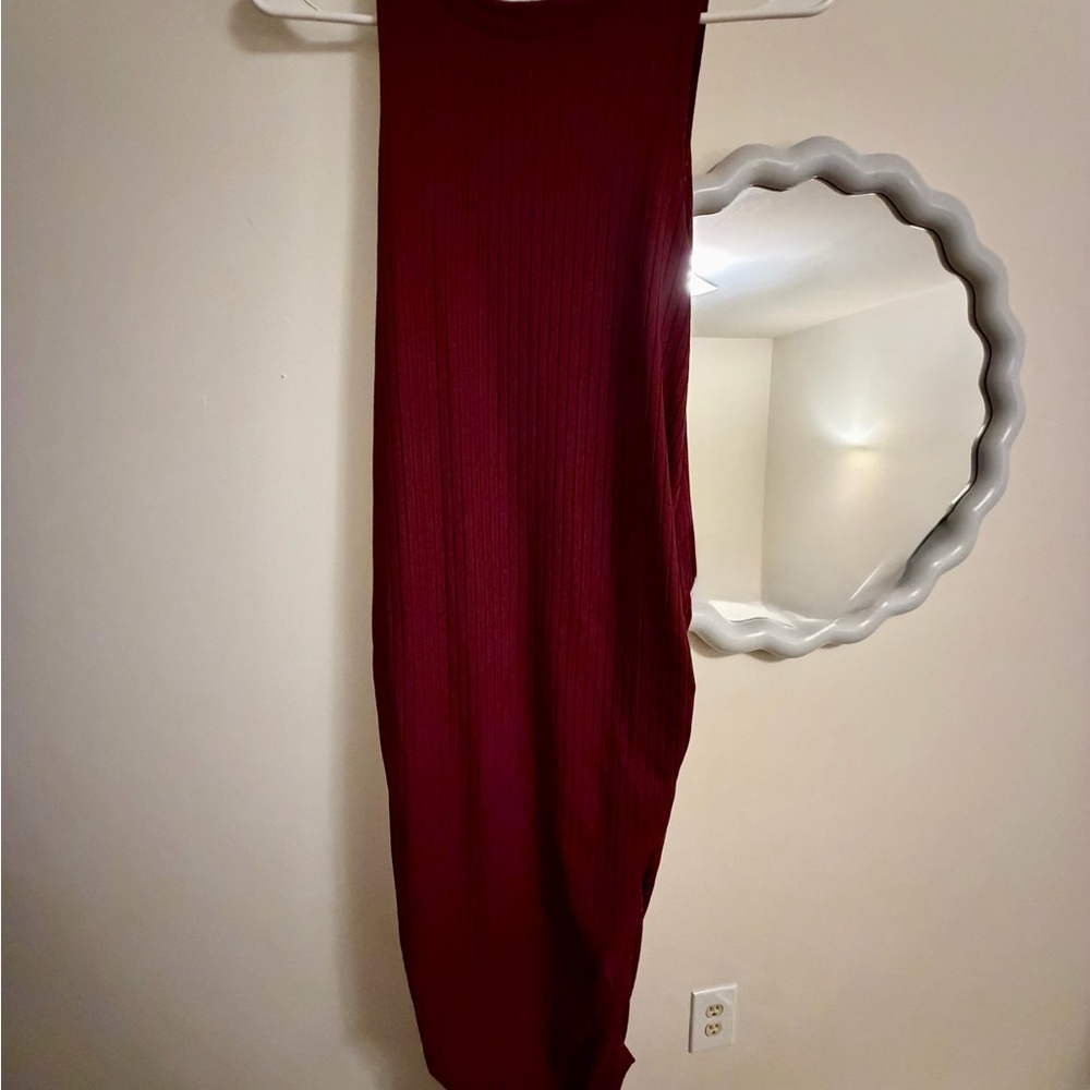 SHEIN Deep Red Ribbed Garment